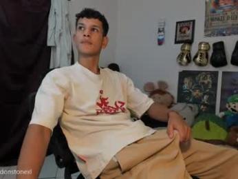 brandonstonexl — Chaturbate recorded stream image, 15.04.2026 23:30