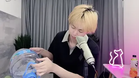 hafabva — Stripchat recorded stream screenshot (16 Apr 2026)