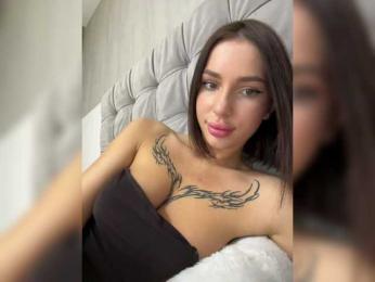 BabyDarii — Bongacams recorded stream screenshot (16 Apr 2026)