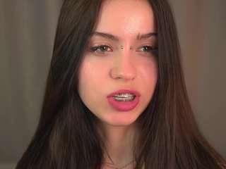 leilagladish — Camsoda recorded stream image, 16.04.2026 08:40