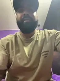 Lyon_vach — Stripchat recorded stream image, 17.04.2026 00:50