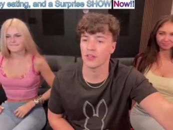 alpha_luke — Chaturbate recorded stream screenshot (17 Apr 2026)