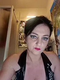 lucillabollente — Stripchat recorded stream image, 17.04.2026 04:10