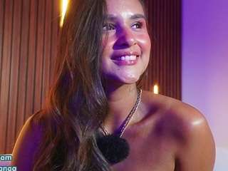 alana-haze — Camsoda recorded stream image, 17.04.2026 06:10
