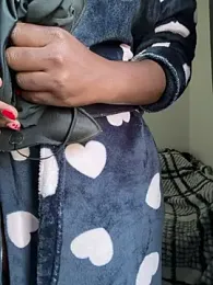 BigRound-Bootayy — Stripchat recorded stream screenshot (17 Apr 2026)