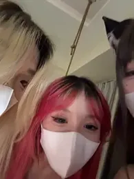 Yiyi-707 — Stripchat recorded stream image, 17.04.2026 14:40