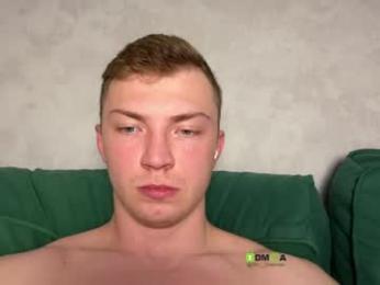 eva_iron — Chaturbate recorded stream screenshot (17 Apr 2026)