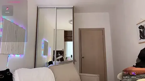 CarolMay — Stripchat recorded stream image, 18.04.2026 06:50