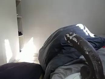 KinkyJXxX — Stripchat recorded stream image, 18.04.2026 11:10