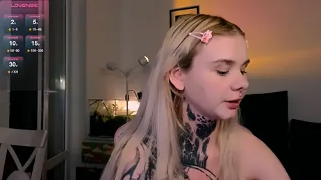 Britney_Lynch — Stripchat recorded stream screenshot (18 Apr 2026)