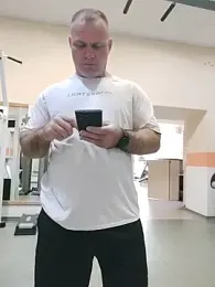 Crek666 — Stripchat recorded stream image, 19.04.2026 06:10