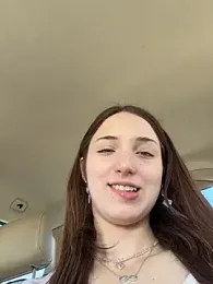 DollyTall — Stripchat recorded stream screenshot (19 Apr 2026)