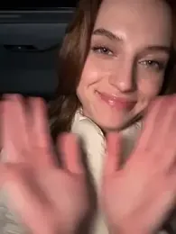 -AngelAri- — Stripchat recorded stream image, 08.03.2025 21:00