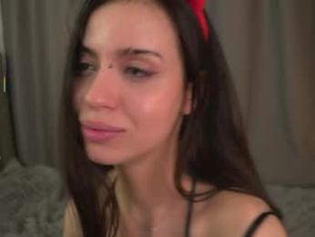 vivid_girls — Chaturbate recorded stream image, 19.04.2026 08:40