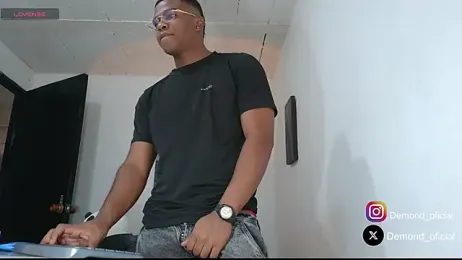 DEMOND_333 — Stripchat recorded stream image, 19.04.2026 13:30