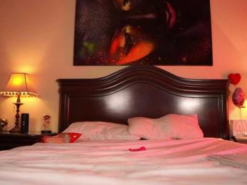 katyerave — Bongacams recorded stream image, 08.03.2025 17:20