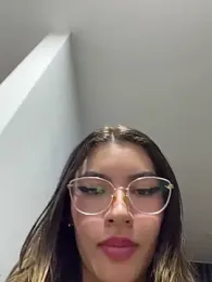 Your_Honeey — Stripchat recorded stream image, 19.04.2026 23:30