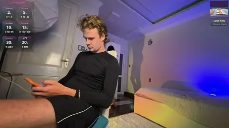 Morphiturata — Stripchat recorded stream image, 20.04.2026 05:20