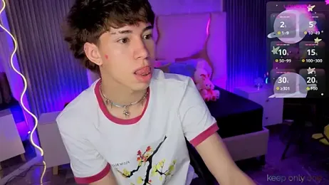 kaelwolf_tay — Stripchat recorded stream image, 20.04.2026 03:00