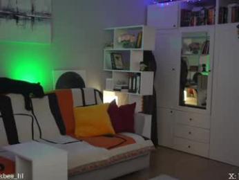 _blackbee_ — Chaturbate recorded stream screenshot (20 Apr 2026)