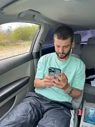 Pablo_Hornyguy95 — Stripchat recorded stream image, 21.04.2026 06:00