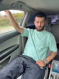 Pablo_Hornyguy95 — Stripchat recorded stream image, 21.04.2026 06:00