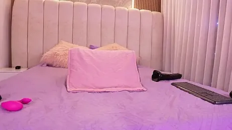 emyli_sw_ — Stripchat recorded stream image, 21.04.2026 03:00
