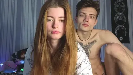EmiliaCouple — Stripchat recorded stream image, 21.04.2026 12:20