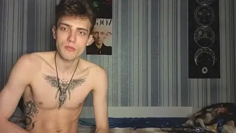 EmiliaCouple — Stripchat recorded stream image, 21.04.2026 12:20
