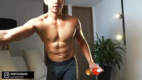 DeusbelliS — Stripchat recorded stream image, 21.04.2026 23:50