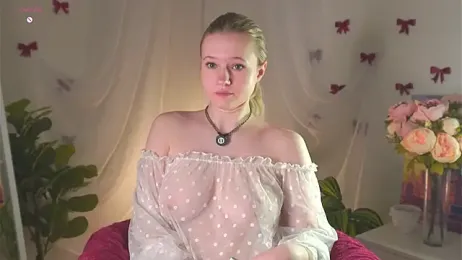 MaydaFoulk — Stripchat recorded stream image, 22.04.2026 01:10