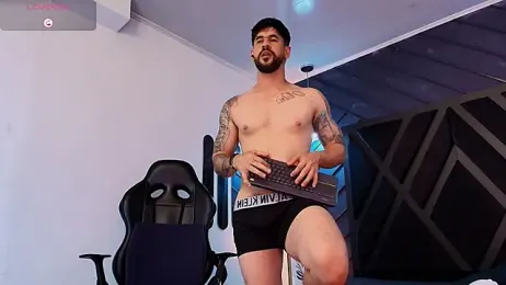 Petesevans — Stripchat recorded stream image, 21.04.2026 23:20