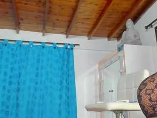 emilhornett — Camsoda recorded stream image, 22.04.2026 02:40