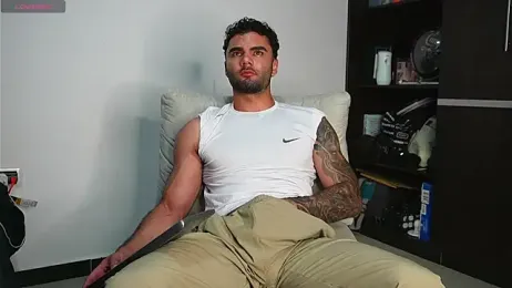 Derek_w — Stripchat recorded stream image, 22.04.2026 02:40