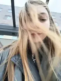 Sunny___Bunny — Stripchat recorded stream image, 22.04.2026 12:10