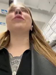 Sunny___Bunny — Stripchat recorded stream image, 22.04.2026 12:10