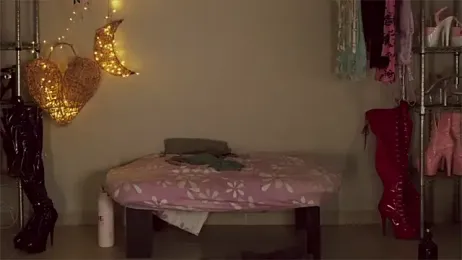 RhiCon — Stripchat recorded stream image, 22.04.2026 17:50