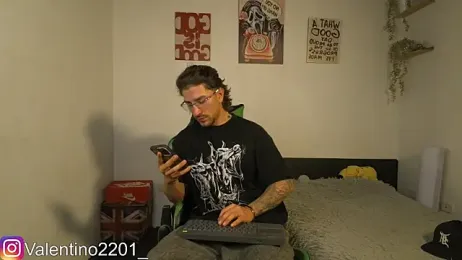 Valentino_Xander — Stripchat recorded stream image, 23.04.2026 01:20