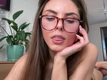 girl_next_door19 — Chaturbate recorded stream image, 23.04.2026 06:30