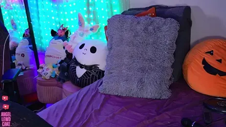 Angel-Lewd-Cake — Stripchat recorded stream image, 23.04.2026 05:00