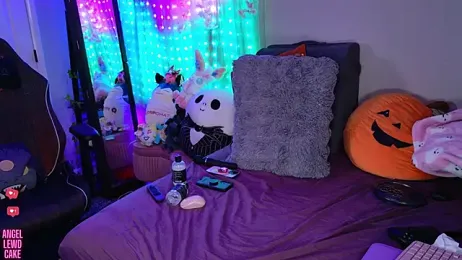 Angel-Lewd-Cake — Stripchat recorded stream image, 23.04.2026 05:00