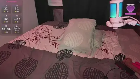 LilyWhite_fr — Stripchat recorded stream image, 23.04.2026 19:50