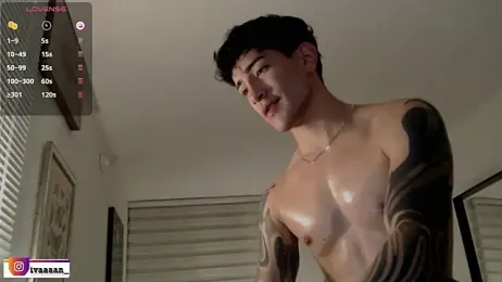 ivaaaan_ — Stripchat recorded stream image, 23.04.2026 22:10