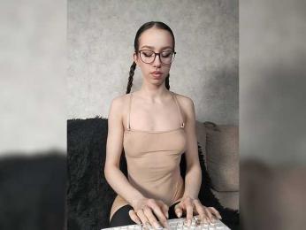 EvaAngel — Bongacams recorded stream image, 23.04.2026 23:10