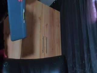 robertagutierrez — Camsoda recorded stream image, 24.04.2026 09:30