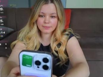 dianaholiday — Chaturbate recorded stream image, 24.04.2026 13:10