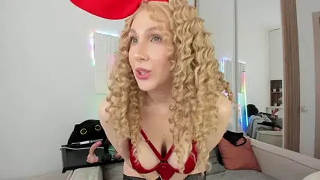 CarolMay — Stripchat recorded stream image, 25.04.2026 06:00