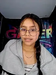 SofieLove_01 — Stripchat recorded stream image, 25.04.2026 06:40