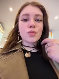 lucy-joy — Stripchat recorded stream image, 25.04.2026 08:20