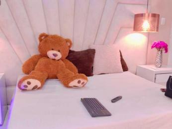 BREE-WATSON — Bongacams recorded stream image, 25.04.2026 14:00